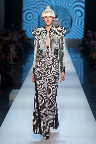 Look 47